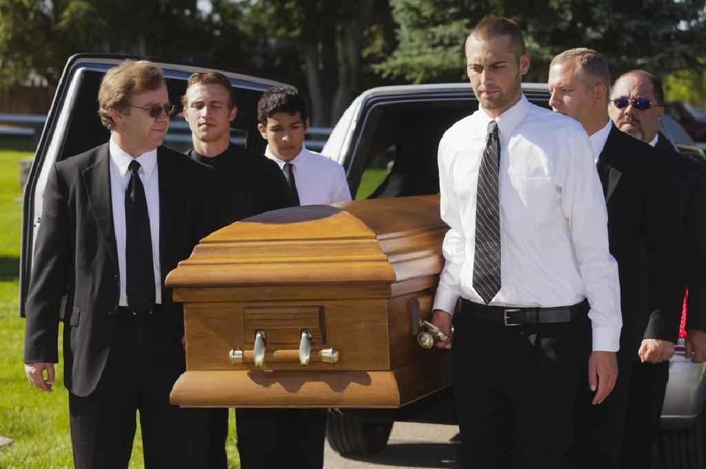 Tips Pallbearers ved en begravelse
